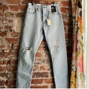 Levi's® Premium 501® SKINNY WOMEN'S JEANS Light Wash Distressed NWT